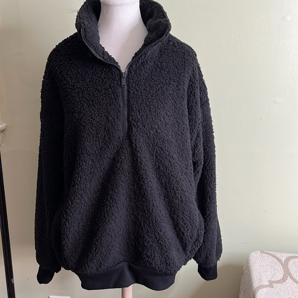 Express faux fur sherpa black popover 1/4 zip cozy oversized sweatshirt jacket - Picture 1 of 13